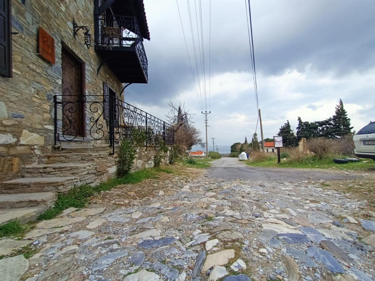 Puli Stone Houses Doğanbey Exteriér fotografie