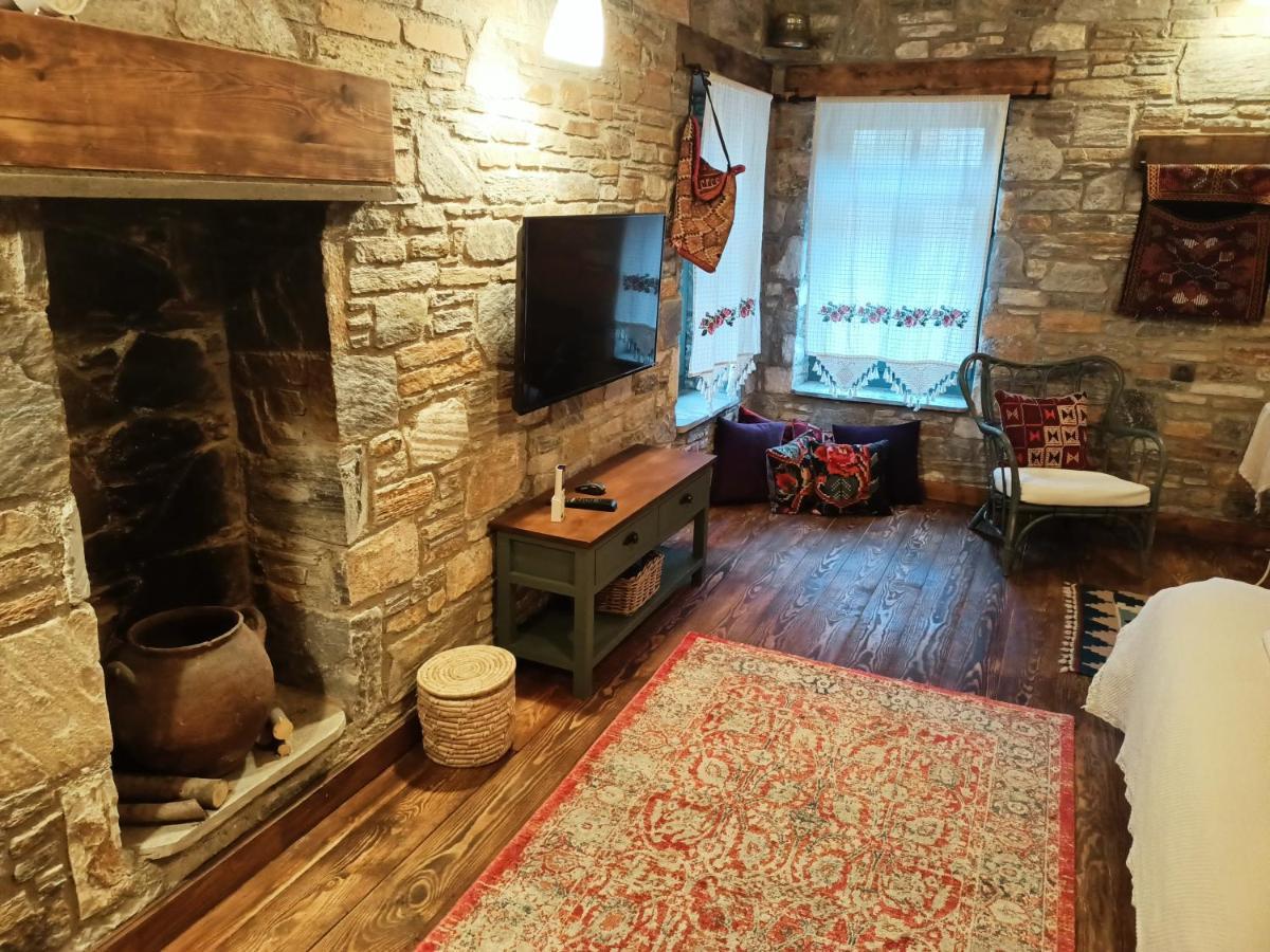 Puli Stone Houses Doğanbey Exteriér fotografie