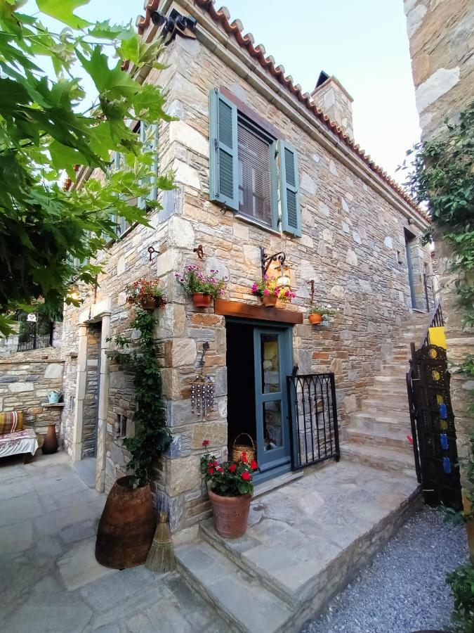 Puli Stone Houses Doğanbey Exteriér fotografie